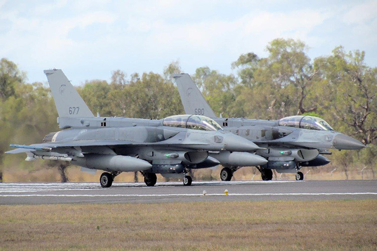 Mỹ có thể bán vũ khí nào cho Việt Nam trong năm 2018?